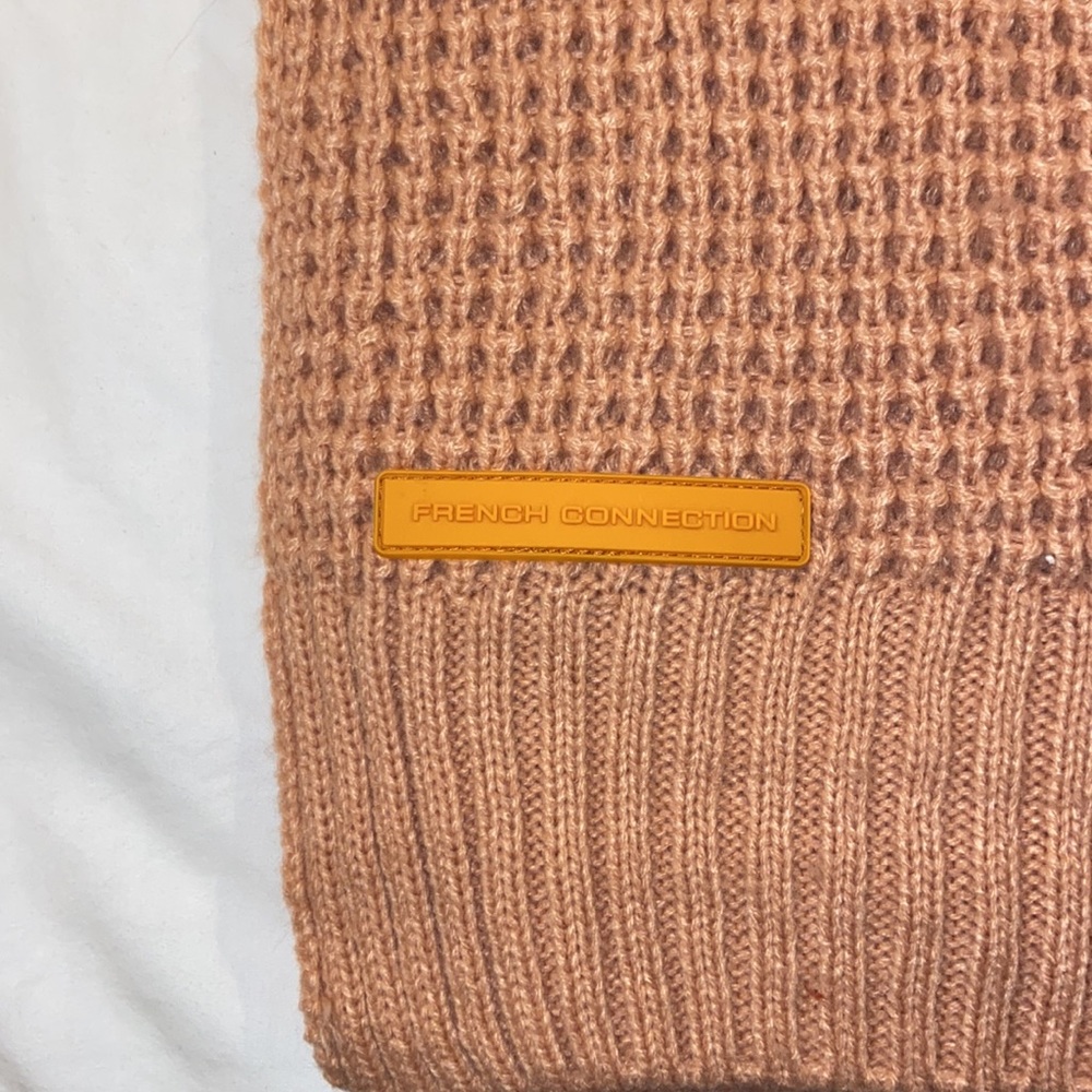 NWT French Connection Hat & Scarf Set DUPNK color - Picture 4 of 4